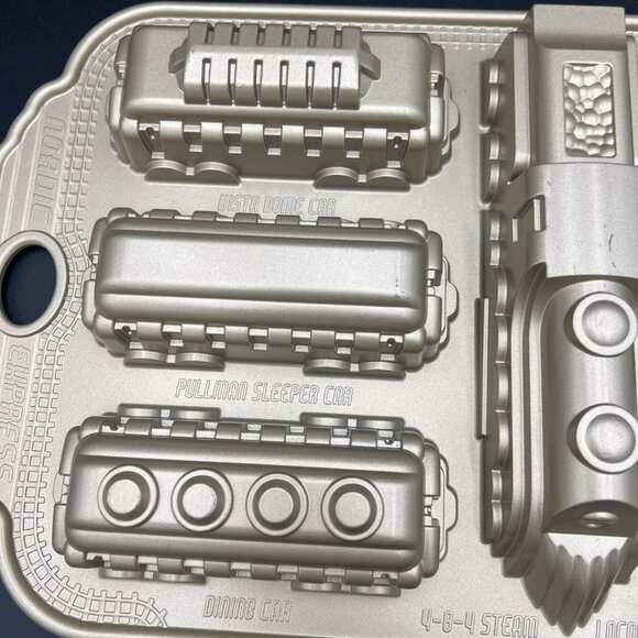 Nordic Ware Nordic Express Train Gold Cakelet Mini Cake Baking Pan Mold USA - Picture 7 of 15